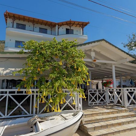 Hotel Take Borsh Ngoại thất bức ảnh