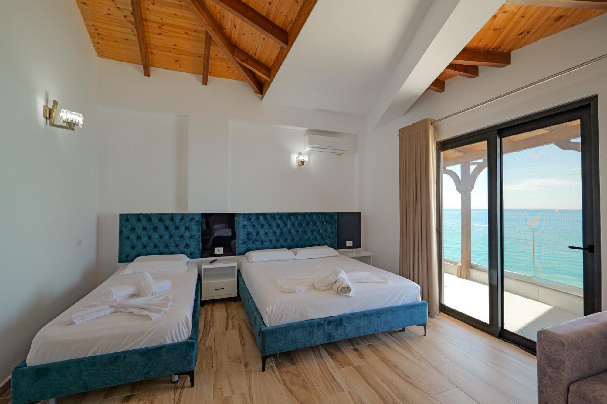 Hotel Take Borsh Ngoại thất bức ảnh