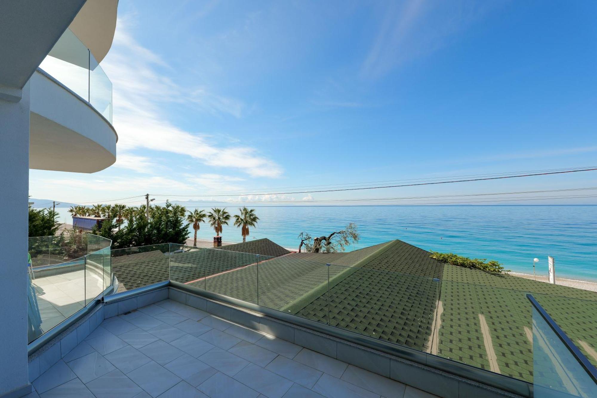 Hotel Take Borsh Ngoại thất bức ảnh
